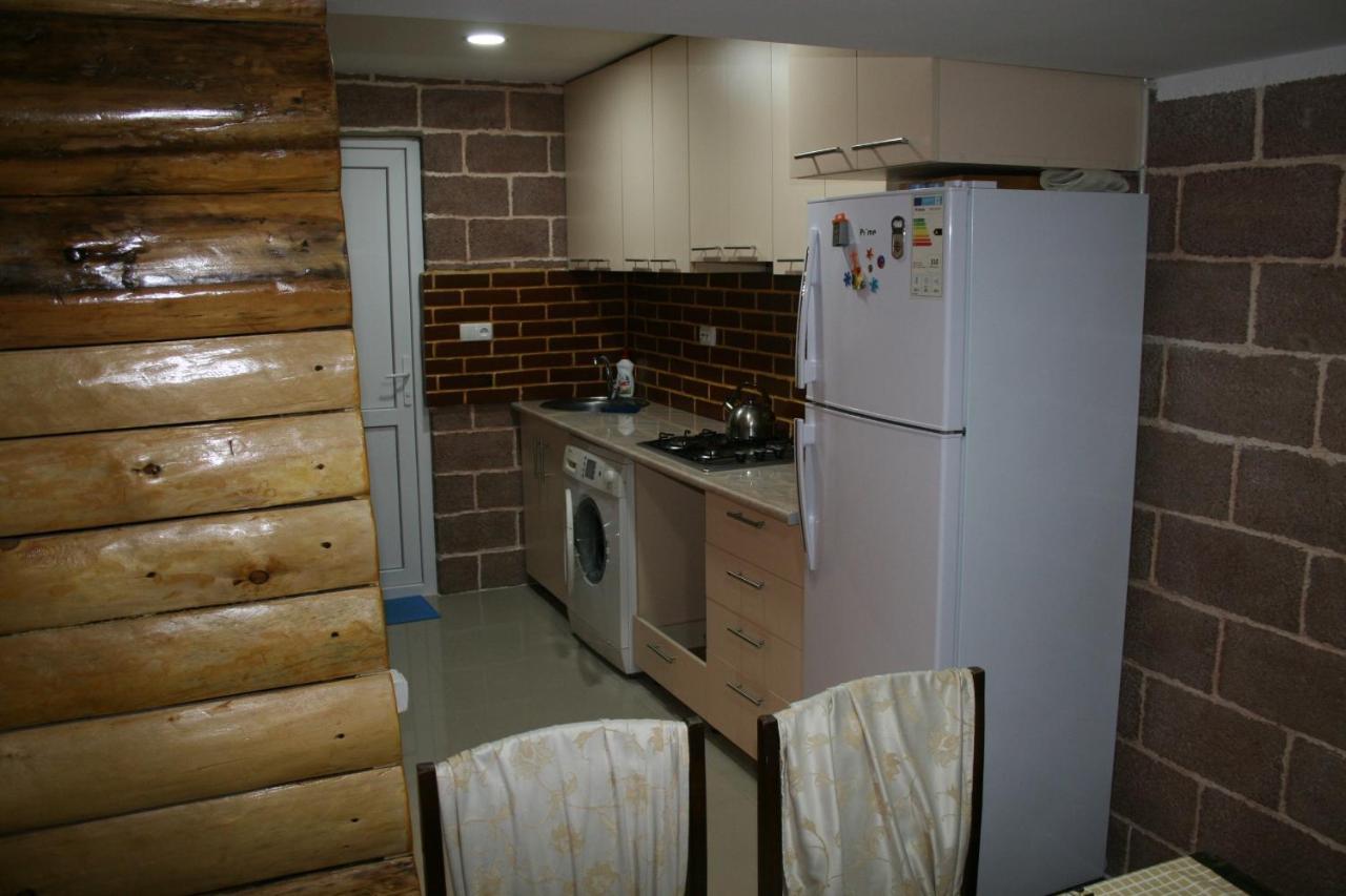 Guest House Nima Borjomi Luaran gambar